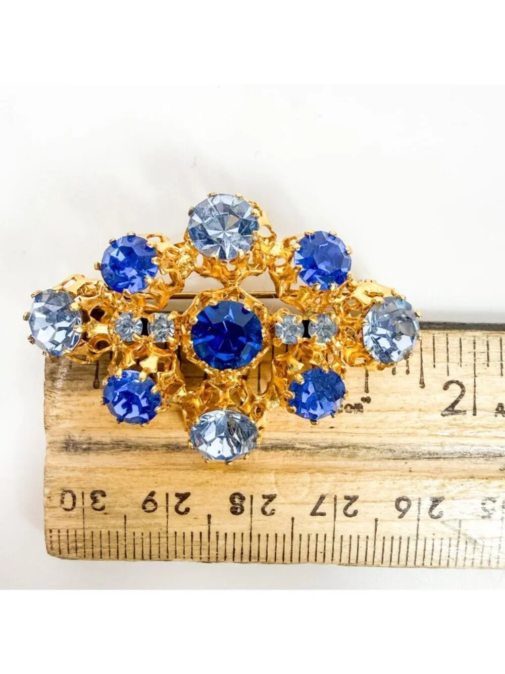 Vintage Gold Tone Diamond Shaped Blue Aqua Prong Set Rhinestones Austria
